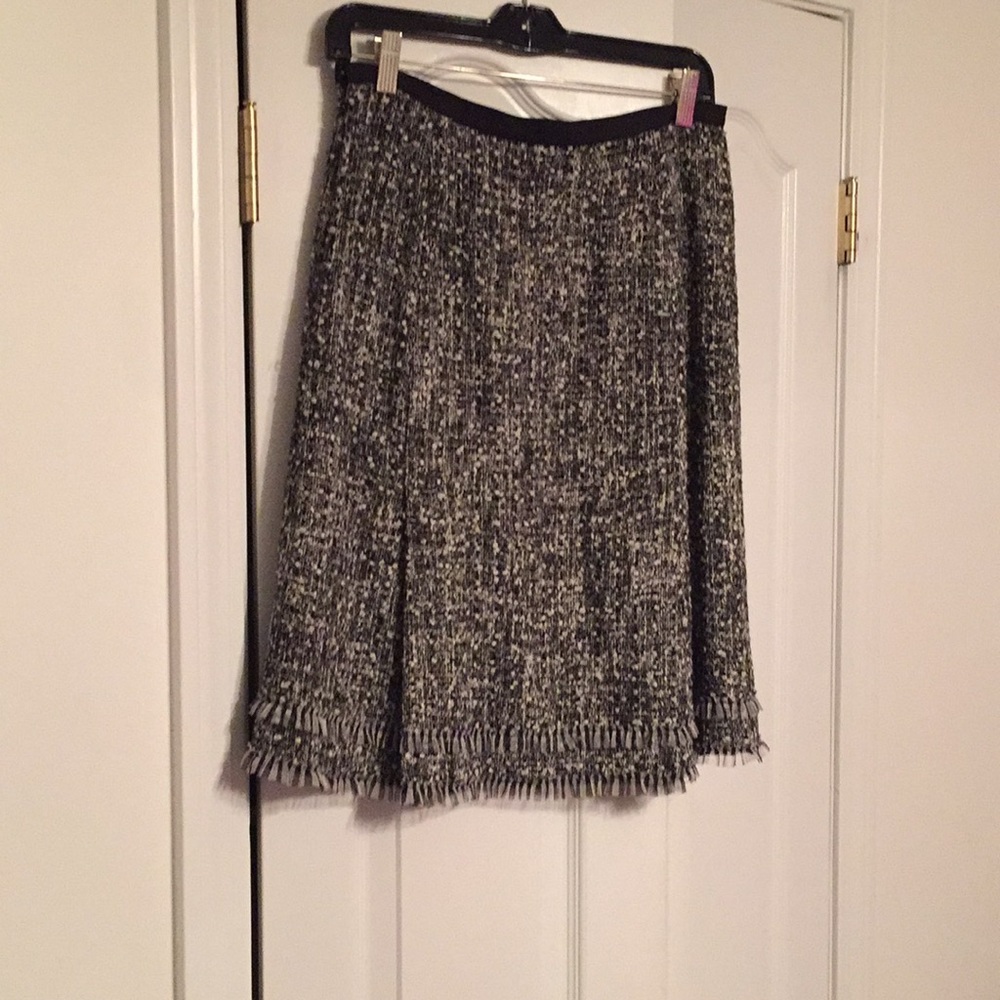 Knee length skirt